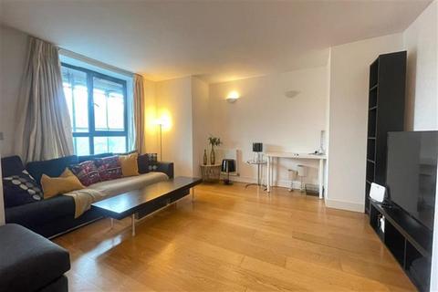 undefined, St William's Court, King's Cross, Islington, 1 Gifford Street, London, N1