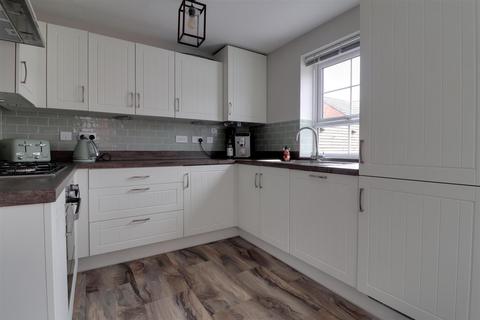 3 bedroom semi-detached house for sale, Maurice Shill Close, Great Oldbury, Stonehouse