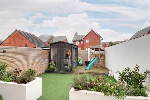 undefined, Maurice Shill Close, Great Oldbury, Stonehouse