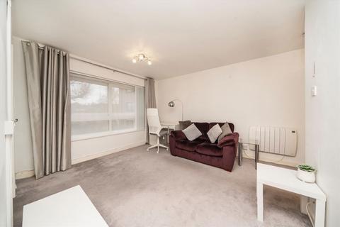 undefined, Kent Avenue, London W13