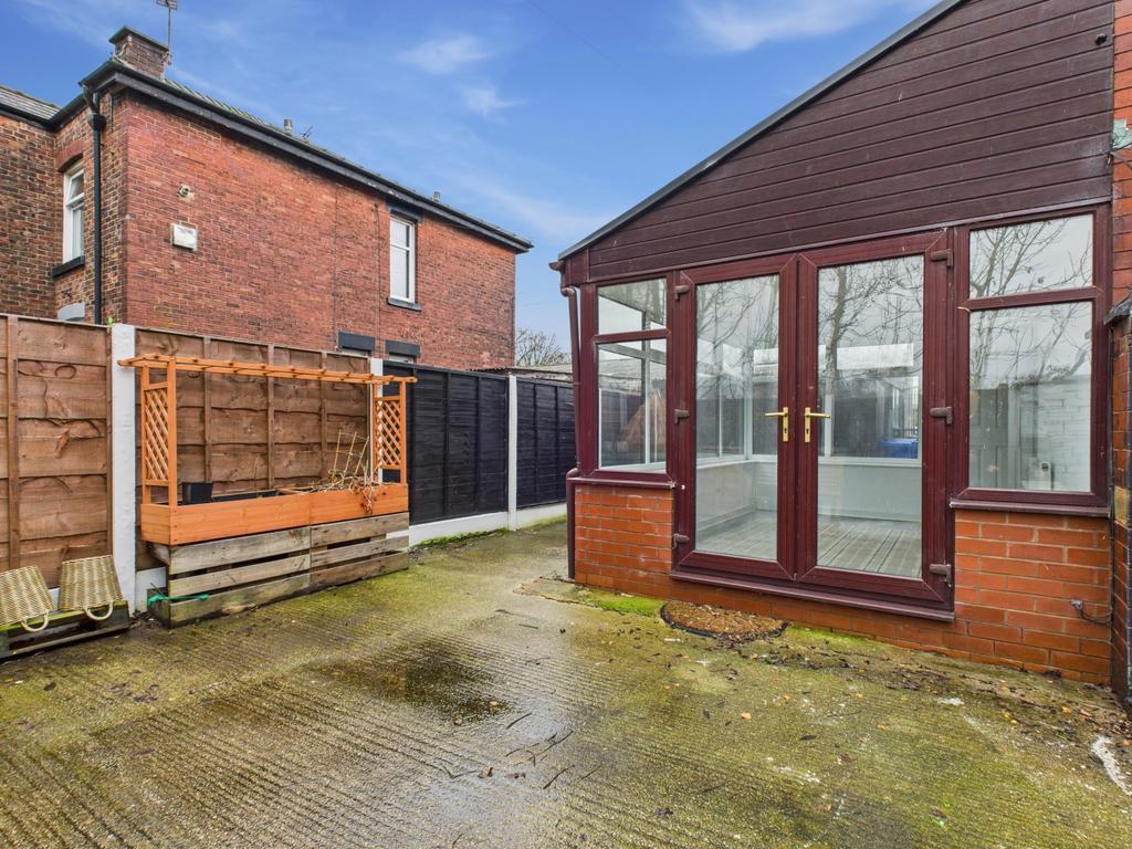 Cam03729 g0 pr0182 still014