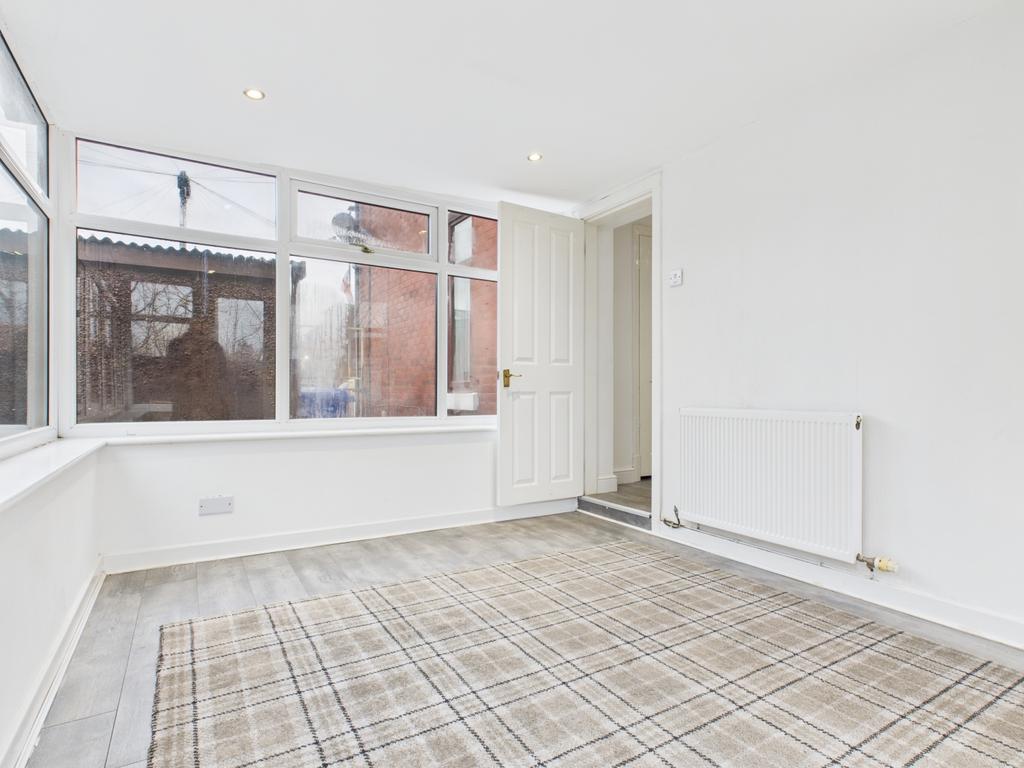 Cam03729 g0 pr0182 still009