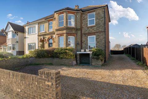 undefined, Peartree Avenue, Southampton SO19
