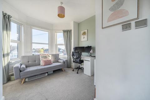 undefined, Peartree Avenue, Southampton SO19