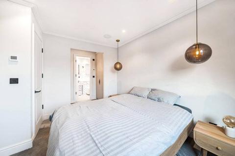 2 bedroom flat to rent, Chapel Market, N1