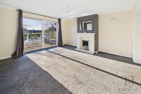 3 bedroom semi-detached house for sale, Pinewood Gardens, Clifton, Nottingham