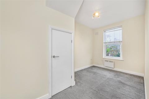 4 bedroom flat to rent, London Road, London, SW16