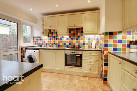 2 bedroom maisonette for sale, South Primrose Hill, Chelmsford