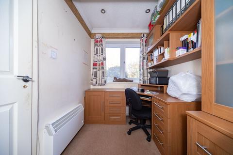 4 bedroom detached house for sale, Mount Grace Road, Loughborough, LE11