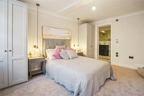 2 bedroom apartment for sale, The Old Post House, London End, Beaconsfield, Buckinghamshire, HP9