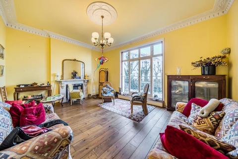 undefined, Alma Square,  London,  NW8