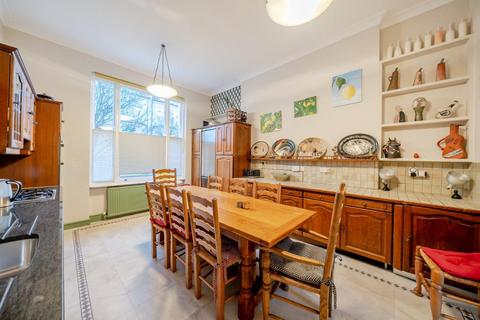 5 bedroom terraced house to rent, Alma Square,  London,  NW8
