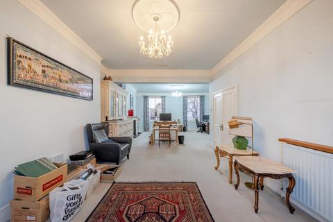 undefined, Alma Square,  London,  NW8