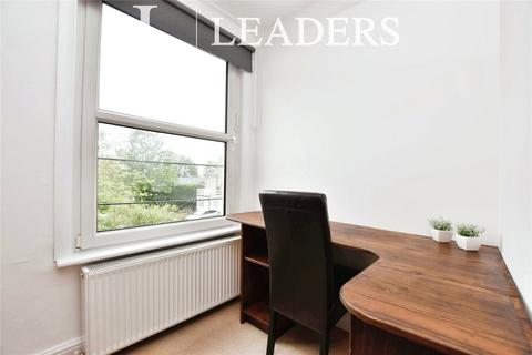 1 bedroom in a house share to rent, Dunmow Road, Bishops Stortford, CM23