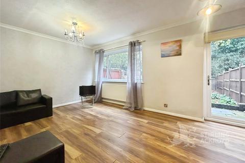 3 bedroom end of terrace house to rent, Longleat Square, Farnborough, Hampshire, GU14