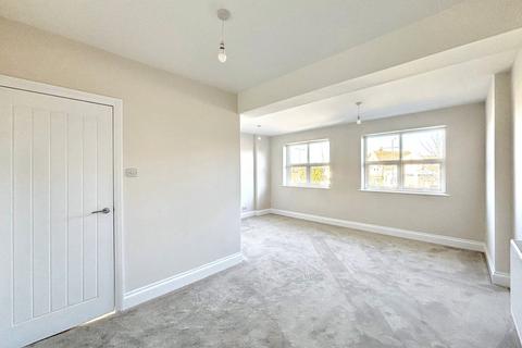 3 bedroom maisonette for sale, Western Road, Bexhill On Sea, TN40