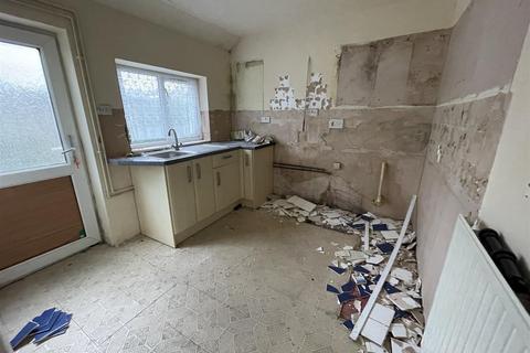 3 bedroom semi-detached house for sale, Elkington Road, Burry Port