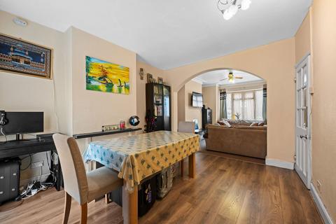 undefined, Swingate Lane, London SE18