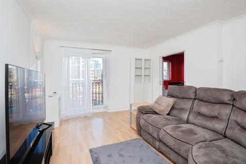 undefined, Labrador Quay, Salford M50