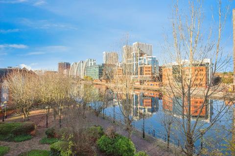 undefined, Labrador Quay, Salford M50