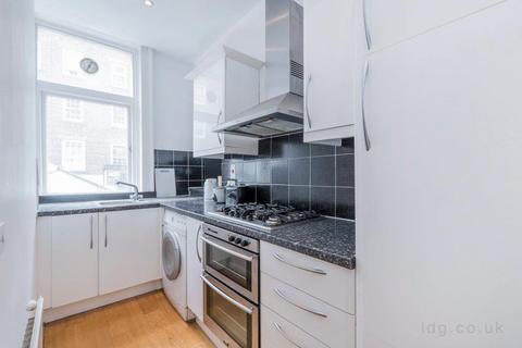 2 bedroom apartment to rent, Cleveland Street, London W1T