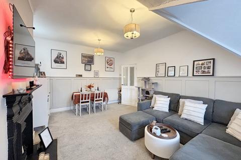 2 bedroom flat for sale, Wickham Avenue, Bexhill-on-Sea, TN39