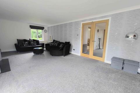 4 bedroom detached house for sale, Rosehill Drive, Huddersfield HD2