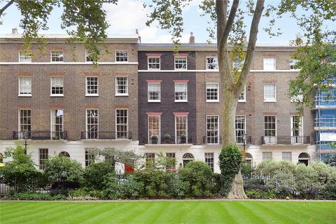 undefined, Connaught Square, Hyde Park, W2