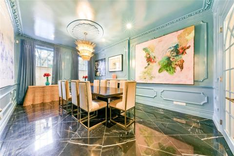 undefined, Connaught Square, Hyde Park, W2