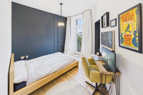 2 bedroom flat to rent, Chancelot Terrace, Trinity, Edinburgh, EH6