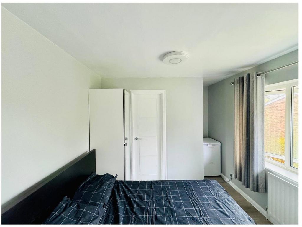 Bedroom shot.jpg