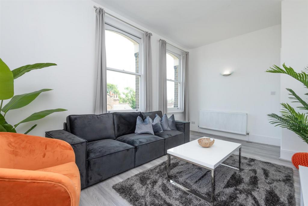 35- Rattray Rd Brixton SW2.jpg