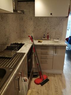undefined, New Heston Road, Hounslow TW5