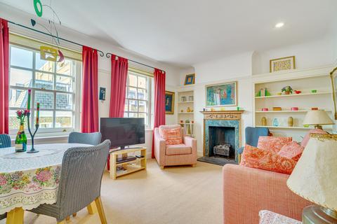 2 bedroom apartment for sale, Montpelier Walk, Knightsbridge SW7