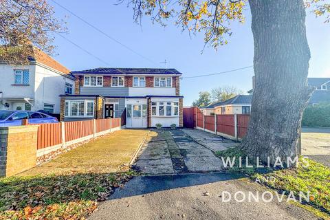 undefined, Plumberow Avenue, Hockley