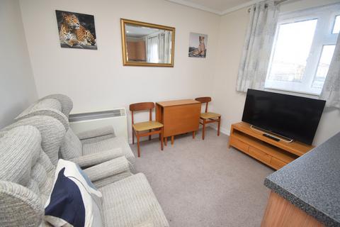 2 bedroom apartment for sale, Middlestream Close, Bridgwater TA6