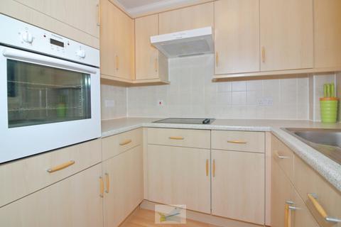 1 bedroom apartment for sale, Highcliffe