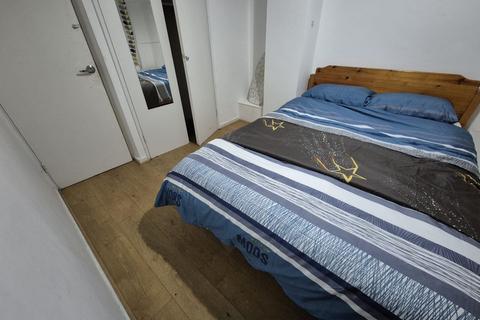 undefined, Ruislip Road, Northolt UB5