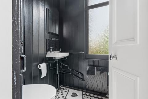 undefined, Drummond Terrace, Perth And Kinross PH7