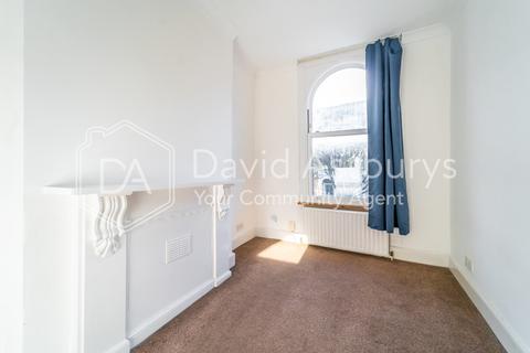 undefined, Digby Crescent, Highbury, London