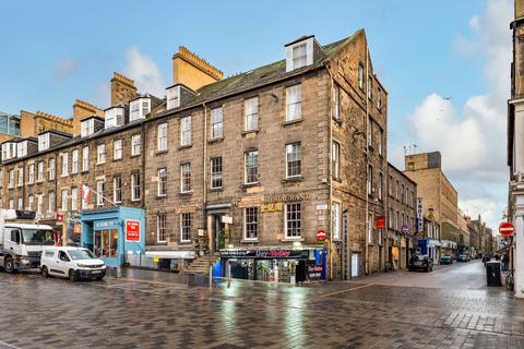 2 bedroom apartment to rent, Castle Street, Edinburgh, Midlothian
