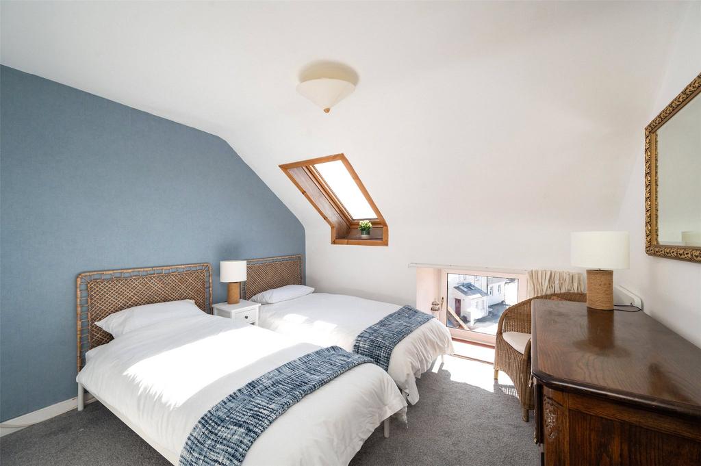 Double Bedroom 3