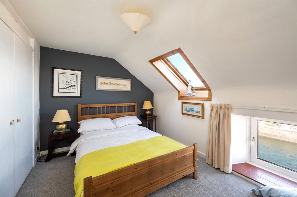 Double Bedroom 2