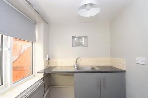 2 bedroom terraced house to rent, Stepney Avenue, Scarborough, North Yorkshire, YO12