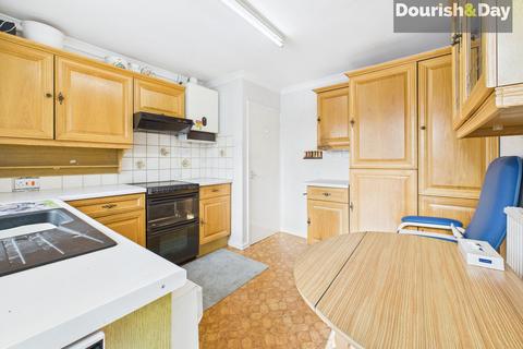 3 bedroom detached bungalow for sale, The Oval, Market Drayton TF9