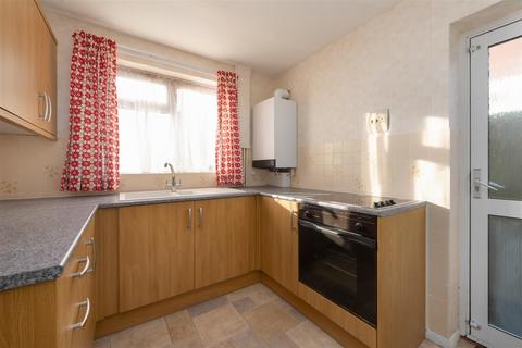 2 bedroom detached bungalow for sale, Hawk Close, Whitstable