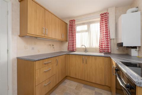 2 bedroom detached bungalow for sale, Hawk Close, Whitstable