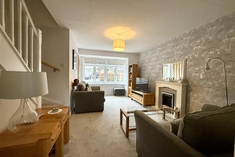 3 bedroom semi-detached house for sale, Lower Canes, Yateley GU46