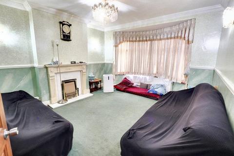 4 bedroom semi-detached house for sale, Evington Road, Leicester LE2