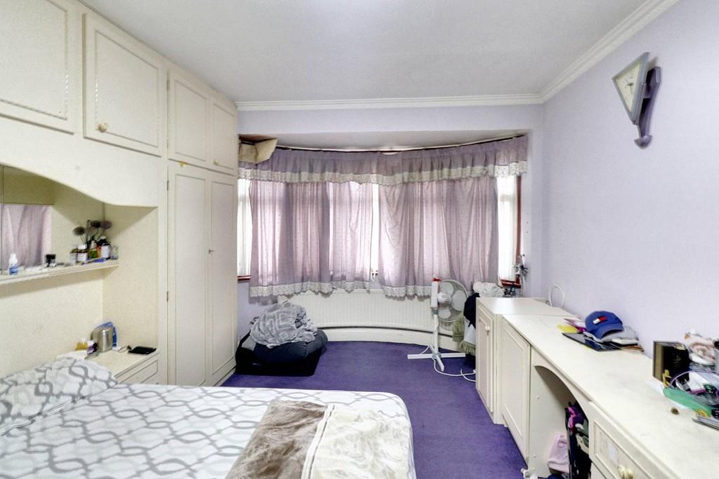 6a6bd1be-48e3-42f2-bb78-3d6d87213771